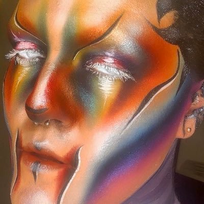 💋 Sterling - Just Like the Silver 💋 💫Queer Trans Makeup Artist in NYC 💫 Instagram: Sterlingtullnyc she/her