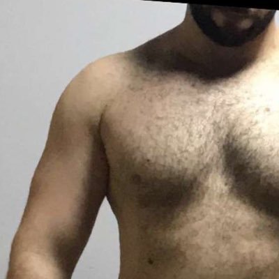 hairymuscled11's profile picture. Hairy muscles Guy in 🇦🇪 Loving Bears 😍 احب الدببه فقط والمتان الرجوليين ، انا رياضي متوسط ومعضل ب دبي