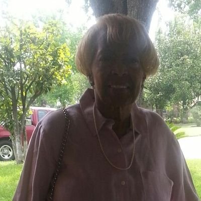 Retired Nutritionist, Mother and Wife. Jesus is my Lord and Savior.