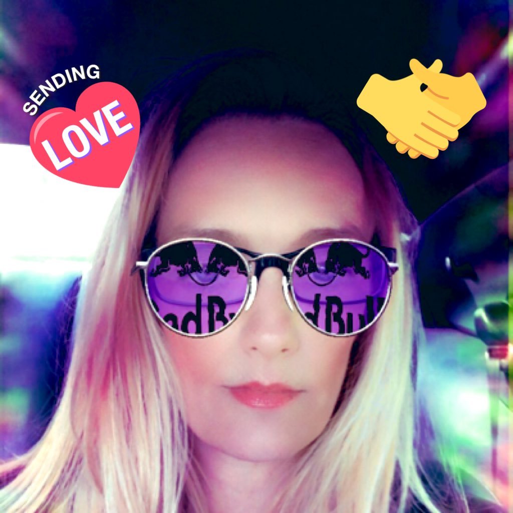 love yourself first 💜 Play it like you mean it but always know your role 😏