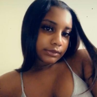 _ReshaaBaby's profile picture. 