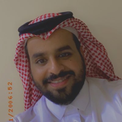 موظف في ارامكو السعودية، ماجستير أنظمة . حاصل على شهادة الاعتماد المهني للقانونيين (SASL)
