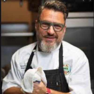 local New Orleans Chef and host of the YouTube channel papier plates