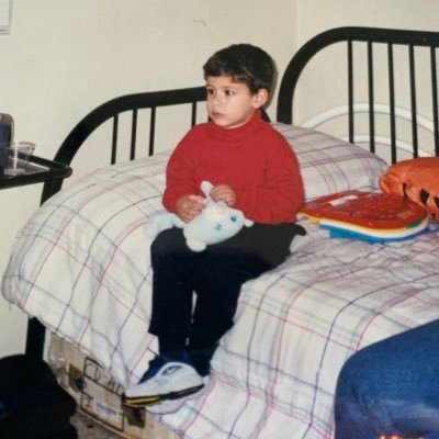 codeapache's profile picture. used this acc for memes in hs now it’s for video games cause im bored | sac code: apache