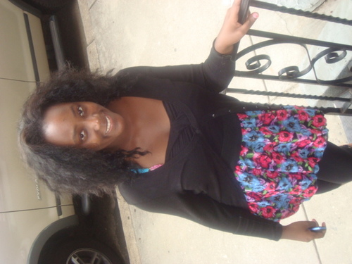 ima nice person when u get to know me im always nice to people. i guess? lol anyways ima dwn to earth girl dats all u need 2 kno