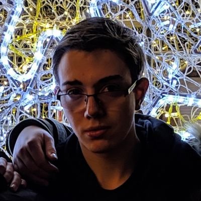 _MiDDiz's profile picture. Hago un poquito de todo 😌