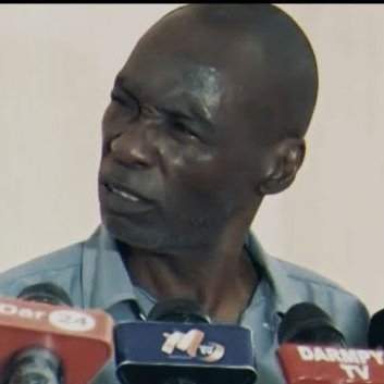 Dr_kanyi's profile picture. Hii siasa haitaki kukasirika