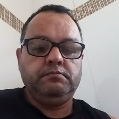 Ronival72076433's profile picture. 