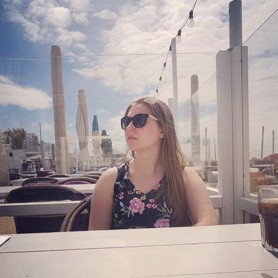 kerona44's profile picture. Redakteurin bei MeinMMO || Mag Cozy Games, Desserts und Katzen 🐈‍⬛