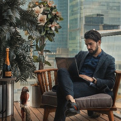 RobertT25415014's profile picture. Vegetarian, Serial Entrepreneur. Founder, CEO of Blue Koala Digital Marketing & Glam Social.  Boutique Agency. SEO, Facebook Ads, Google Ads, Instagram, SMMA.