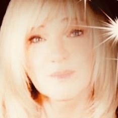 GarstSilk's profile picture. You‘ll never find a rainbow , if you‘re looking down! ❤️