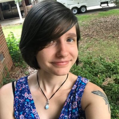 Fellow cat mom, artist and gamer l Twitch Affiliate
