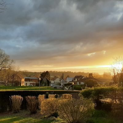 Au loin gronde l'orage