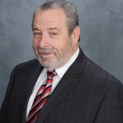 Stephen has been a Louisiana Licensed Realtor and Brokerage Owner within the past 21 years with sales and services on the Northshore ( St. Tammany, Tangipahoa,