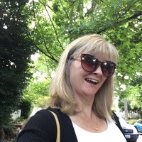 Stephanie Jones (@stephojwriter) 's Twitter Profile
