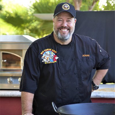 Big Swede BBQ - Pitmaster.
Purveyor of the Badass Beef Boosts.
World-class Catering.
Entertaining Cooking Classes.