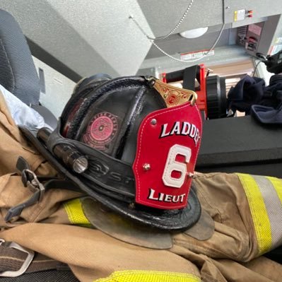 pmcug's profile picture. 