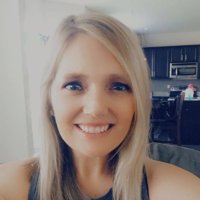 Lauren Rowe (@lorowe12) 's Twitter Profile