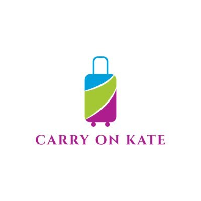 Hey! I'm Katie. I'm documenting all my travels and where life takes me, but with just my carry on bags.