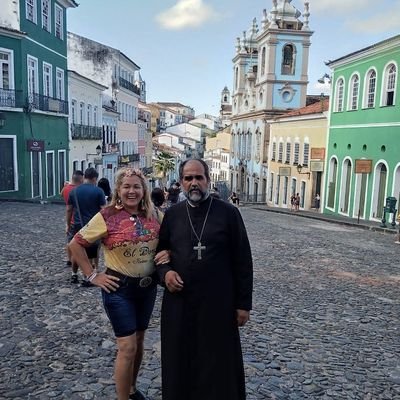 Sacerdote Ortodoxo, pároco em ilha de Maré. Defensor da vida e familia. Atua no apoio aos refugiados e promove a juventude no mundo acadêmico.