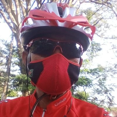 PRIEPRI2's profile picture. Jangan liat dia siapa , orang mana , suku apa atau agama apa . Tapi bagaimana dia