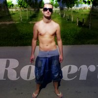 Robert (@robertprat) 's Twitter Profile