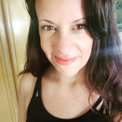 vickiv1776's profile picture. 