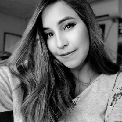 Alondravvelazco's profile picture. Periodista en receso.