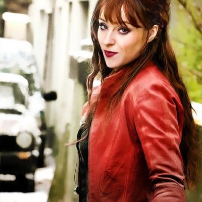 “What am i picking up from you two? A wee tiff? Tell your Auntie Rowena”. #ℙ𝕪𝕥𝕙𝕠𝕟𝕚𝕤𝕤𝕒𝕞 @Smartass_Sammy completes me in a wonderful way. 💕 #SS