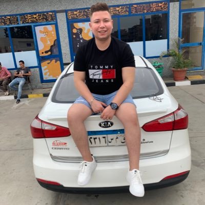 صاحب شركه زعزع و مندو للنقل السياحى والرحلات