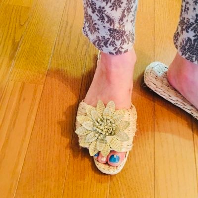 シングルマザーで、4人を育て上げ😃サラリーマンをやりながら、空気産業や抗酸化ビジネスに参入し、やがて来る60代に向けて準備を😃先日孫も生まれて、コロナに負けてはいられません😊食と環境は永遠のテーマ。趣味はお料理です♪