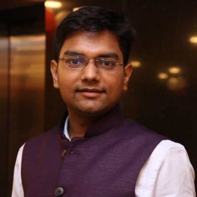 IAS officer 2018 - Jharkhand cadre, Arsenal fan, IIT Kanpur, DDC Dumka