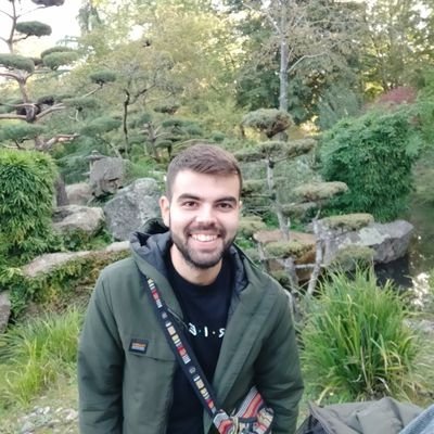 Es año 4, año de la construcción, si no lo sabes vete a un numerólogo marica.
Thalía viral.
👨🏽⚕️🏳️🌈