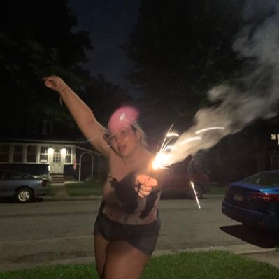 eruptingpandas's profile picture. they/them | 💖💛💙