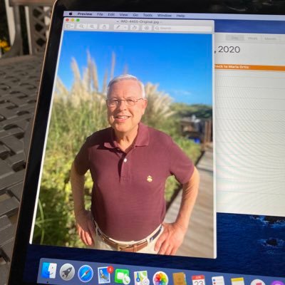 albertcatdad's profile picture. Good with figures!