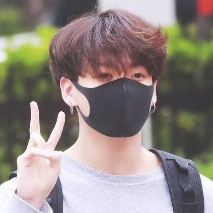 in love with @BTS_twt @TXT_members💗 main acc @kookoobay