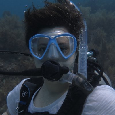 BS in Environmental Sciences & English @NotreDame | MPS in Tropical Marine Ecosystem Management @MiamiRosenstiel | Tweets are my own! Love science & animals