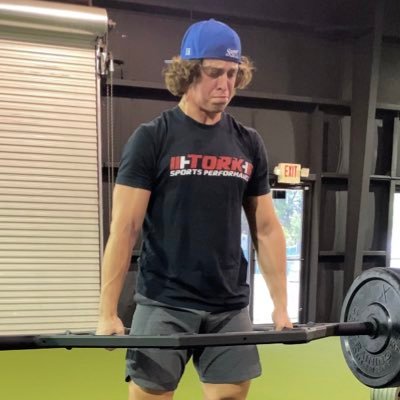 Maximizing muscle gains while maintaining athletic performance