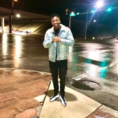 SakReligousTez's profile picture. Stand on it .🦍 #RipPops #LongLiveJeremy🙏🏾 Txst'21