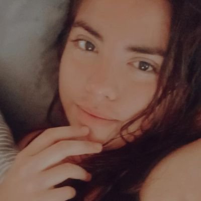 Un hilo de atrapasueños😍
Shooting Star🎆
she's Thunderstorms 😏
Why so serious 🌚🤡