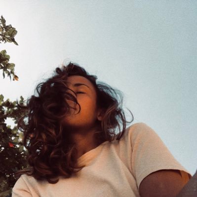 serayatirza's profile picture. Freelance content creator & sunlover