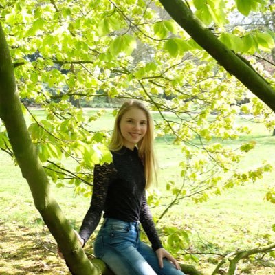 charlottekicken's profile picture. 