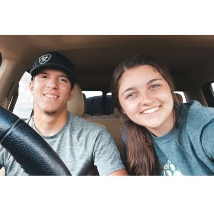 Everything Happens for a Reason🌻 Perry '18 } NWMSU '22🐾 Venmo: @sheeheee11