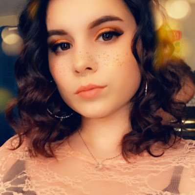 _presley_nicole's profile picture. Madison & Kole 👑💙