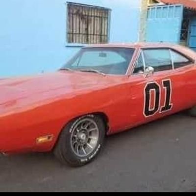 HugoAlv66056693's profile picture. ser libre