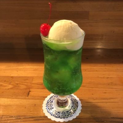 成人済み20↑名乗れる ぬいぐるみとアフタヌーンティーの国で生きたい。 まほやくは北と西好き(推し💀・🍷) ゴ魔乙はドヨアタを全ルチカ編成でダラダラやってます ポケコロ垢@guruguruzonbi 女児垢@nuwameria11 ぬい垢@desutoroimeron3