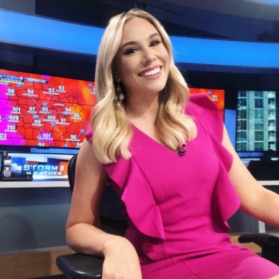 Emmy award winning Meteorologist at NewsChannel 5 @NC5. Nashville native. Cat, Coffee, and Cloud lover! EMAIL: heather.mathis@newschannel5.com