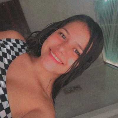 AlexaChaves20's profile picture. 2004/tauro/love Is love 💓