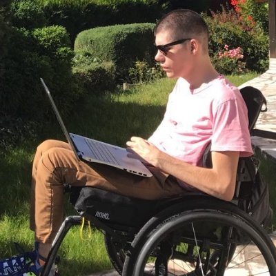 Doctorant en histoire du futebol au CESSMA
Entre Brésil et France, entre deux roues.
... et antivalidisme
https://t.co/8NaRVGPQ0u