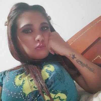 mily747's profile picture. Trátame como una REINA y te trato como mi REY, trátame como tu JUEGO y te enseñare como se JUEGA